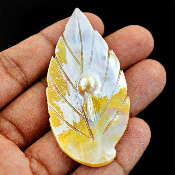 gemsmore:Genuine Amazing Mother Pearl Leaf Carved Loose Gemstone