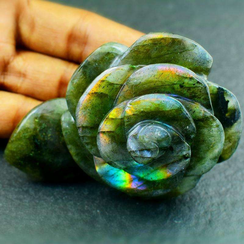 gemsmore:Genuine Blue Flash Labradorite Carved Rose With Leaf
