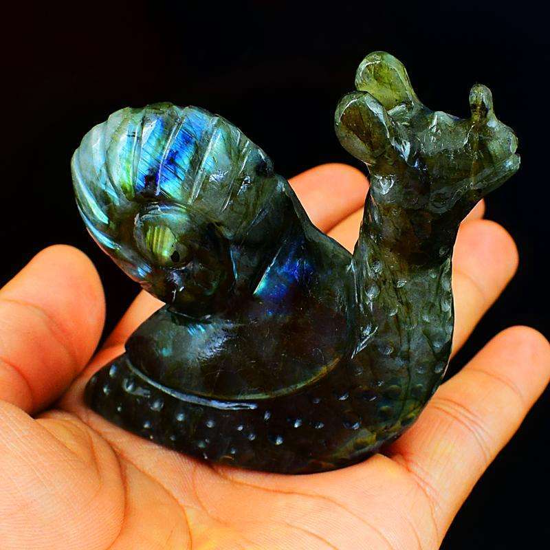 gemsmore:Genuine Blue Flash Labradorite Carved Snail