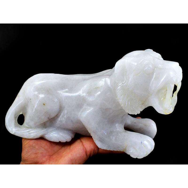 gemsmore:Genuine Hand Carved White Quartz Lion