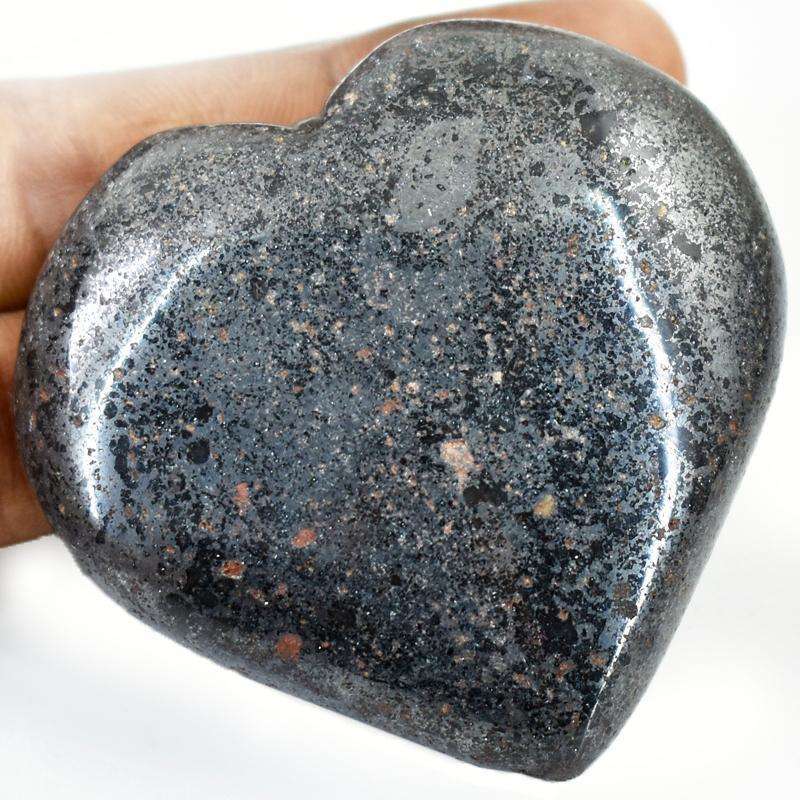 gemsmore:Genuine Hematite Carved Heart Shape Cabochon