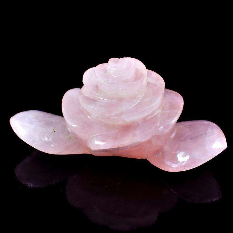 gemsmore:Genuine Pink Rose Quartz Carved Rose With Leaf