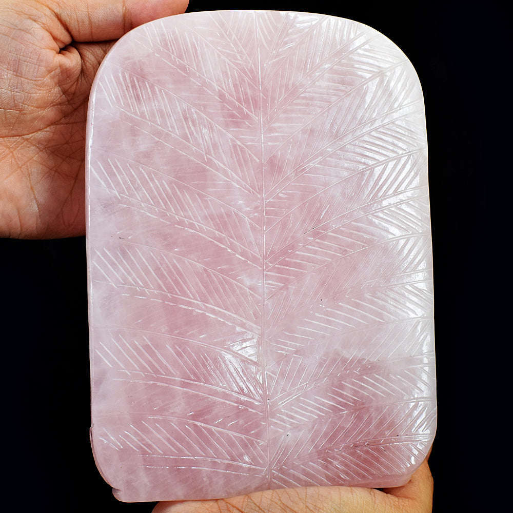 gemsmore:Genuine Rose Quartz Hand Carved Leaf Palm Lord Buddha