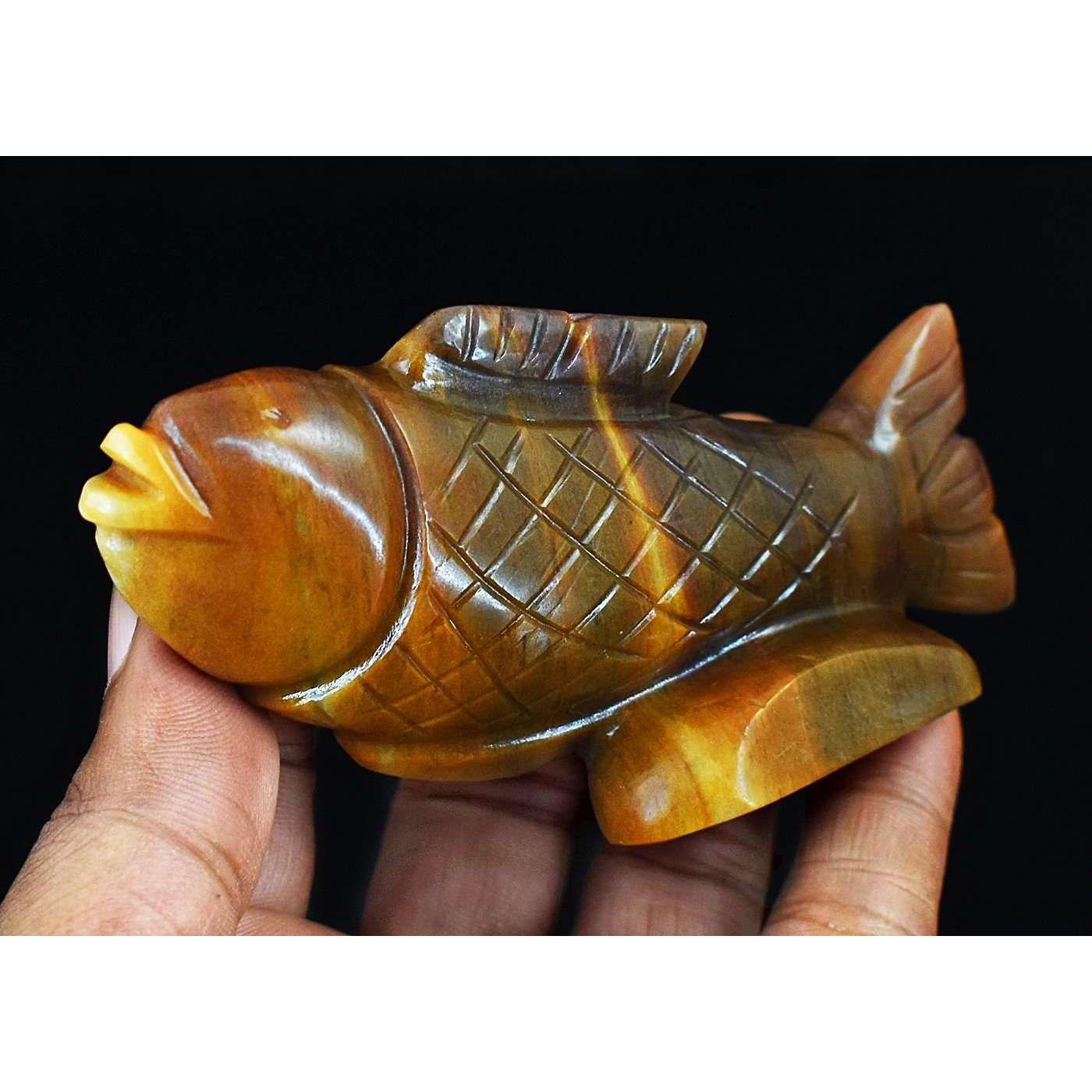 gemsmore:Genuine Tiger Eye Hand Carved Fish