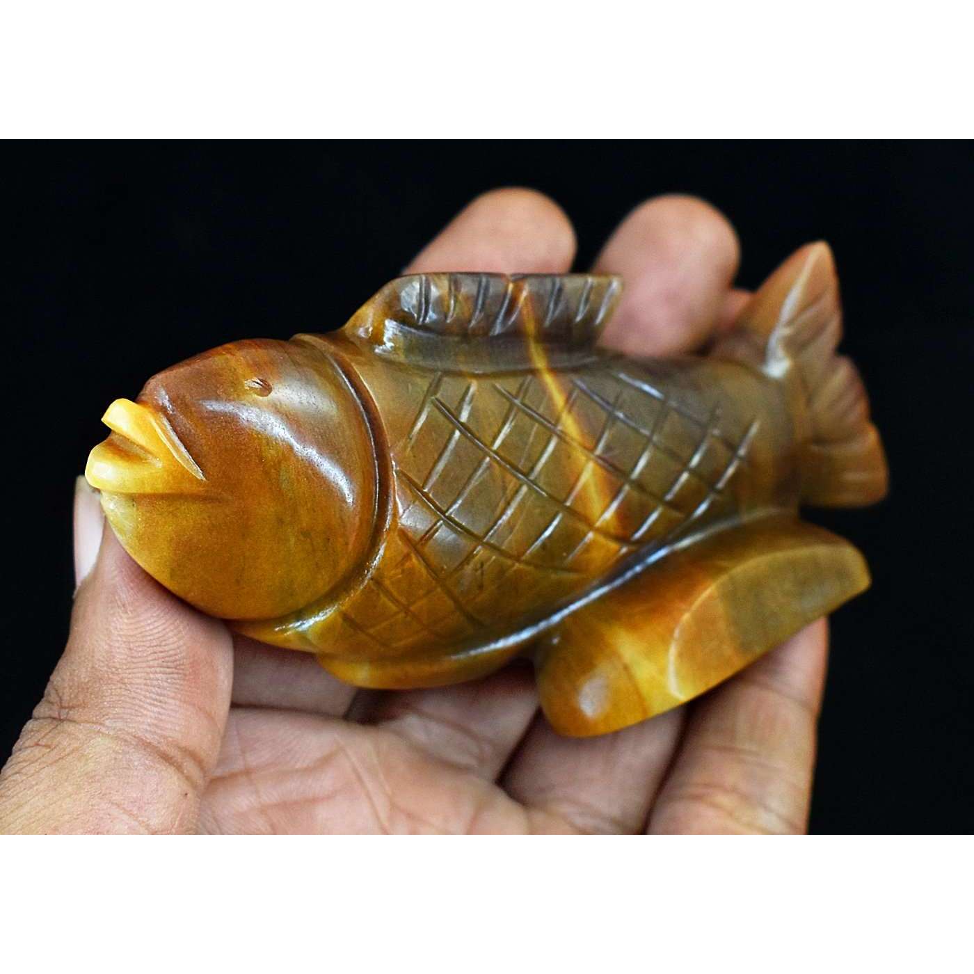 gemsmore:Genuine Tiger Eye Hand Carved Fish