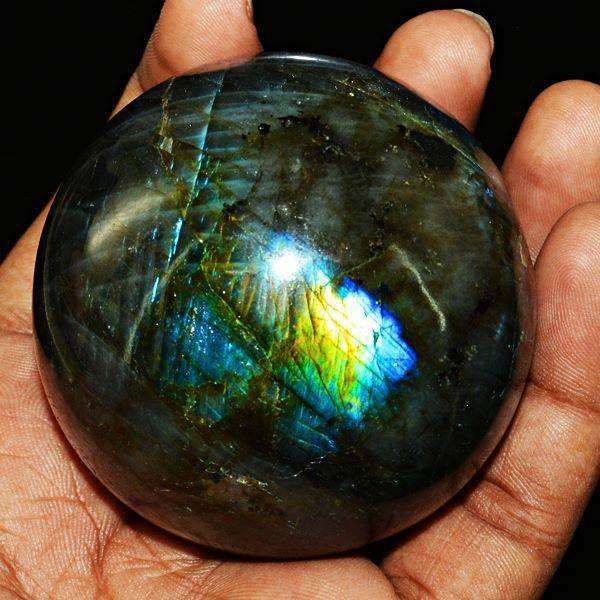 gemsmore:Golden & Blue Flash Labradorite Carved Reiki Healing Sphere