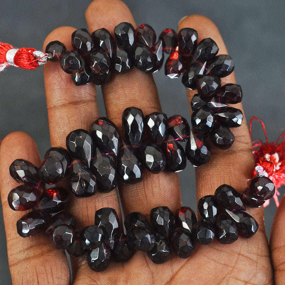 gemsmore:Gorgeous 284 Carats 08 Inches Genuine Red Garnet Faceted Beads Strand