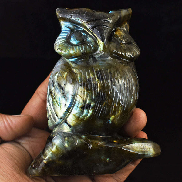 gemsmore:Gorgeous  Amazing Flash Labradorite Hand Carved Owl Gemstone