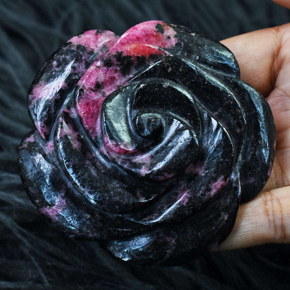 gemsmore:Gorgeous Pink Rhodonite Hand Carved Crystal Rose Gemstone