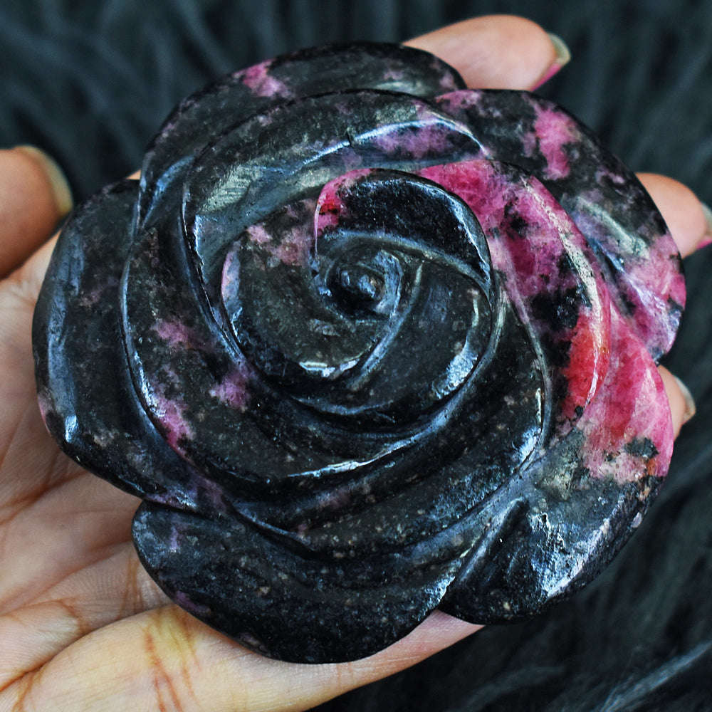 gemsmore:Gorgeous Pink Rhodonite Hand Carved Crystal Rose Gemstone