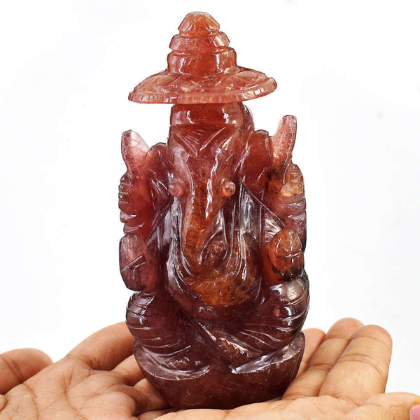 gemsmore:Gorgeous Strawberry Quartz Hand Carved Idol Lord Ganesha With Throne