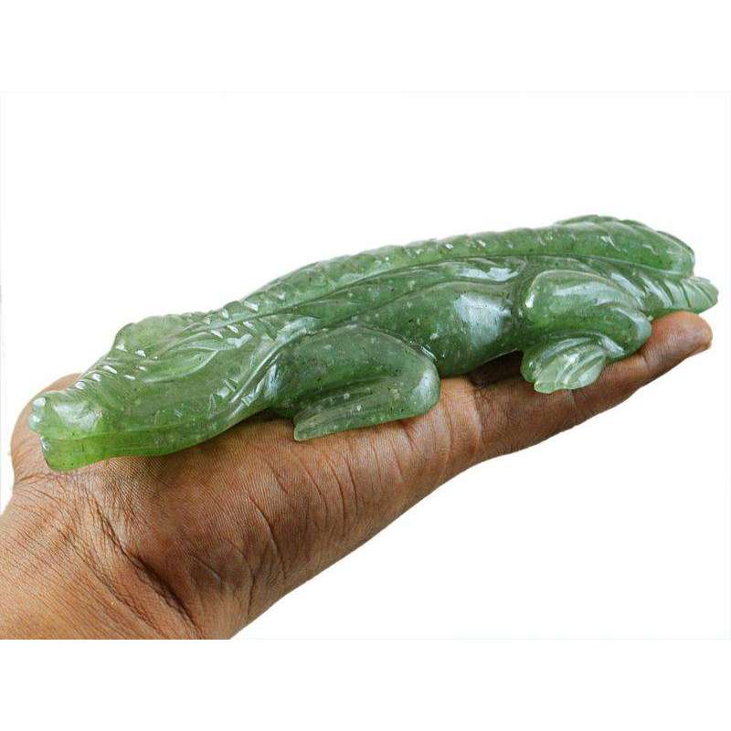 gemsmore:Green Aquamarine Hand Carved Crocodile