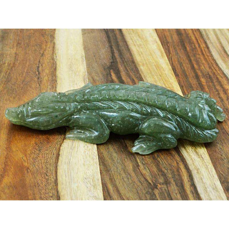 gemsmore:Green Aquamarine Hand Carved Crocodile