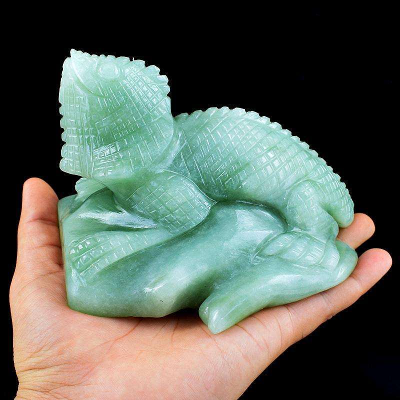 gemsmore:Green Aventurine Hand Carved Gemstone Chameleon