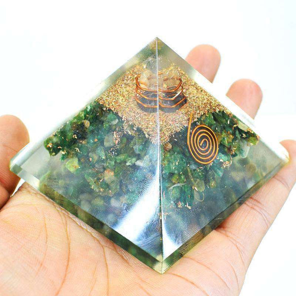 gemsmore:Green Jade Orgone Hand Carved Healing Pyramid