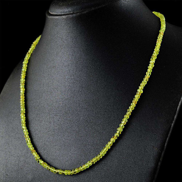 gemsmore:Green Peridot Necklace Natural Round Shape Faceted Beads