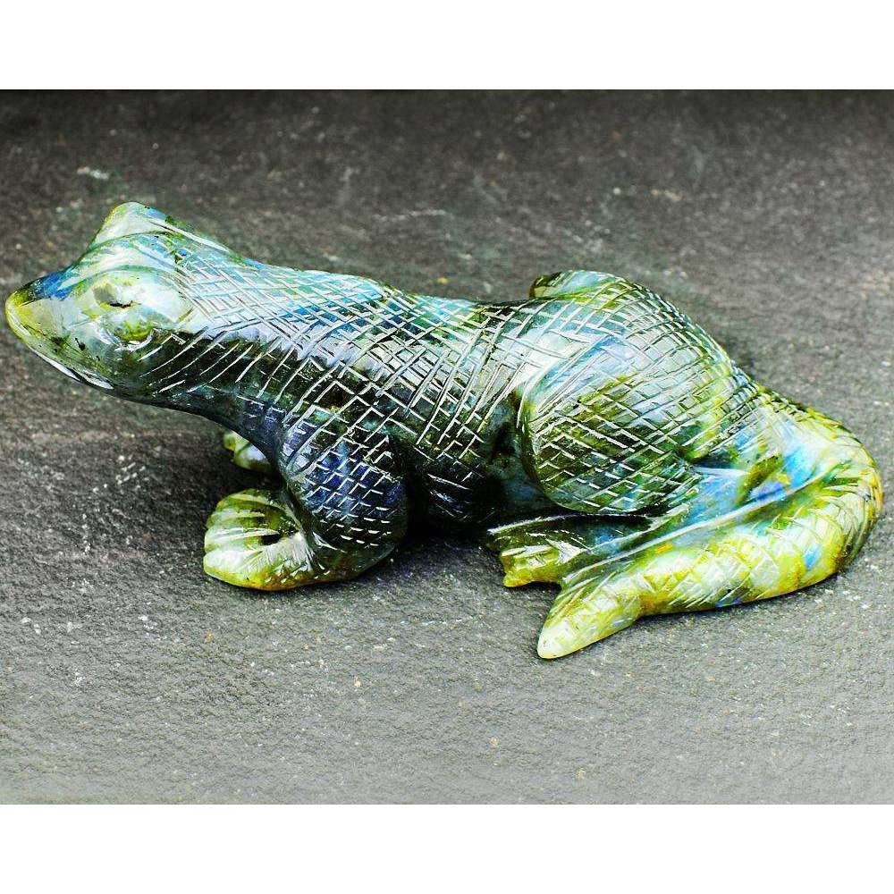 gemsmore:Hand Carved Amazing Flash Labradorite Kamodo Dragon