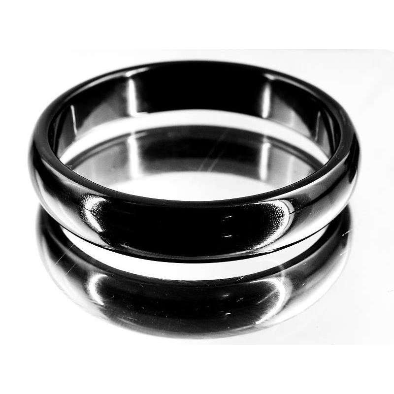 gemsmore:Hand Carved Black Spinel Office Wear Bangle