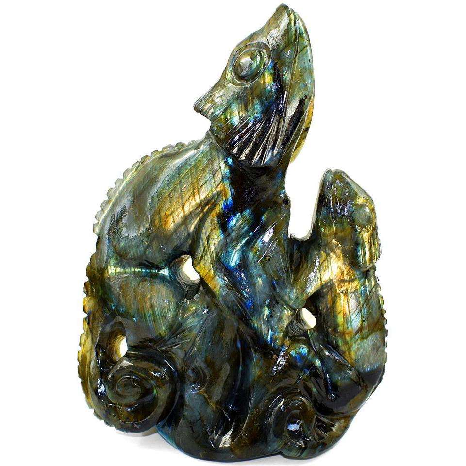 gemsmore:Hand Carved Golden & Blue Flash Labradorite Lizard And Its Baby