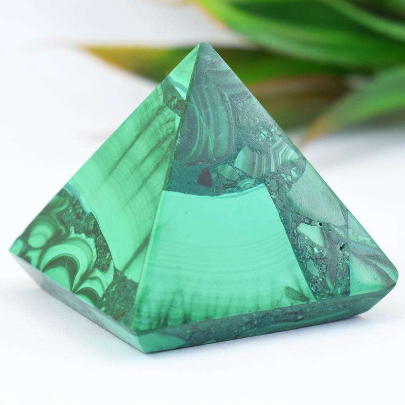 gemsmore:Hand Carved Malachite Reiki Healing Pyramid