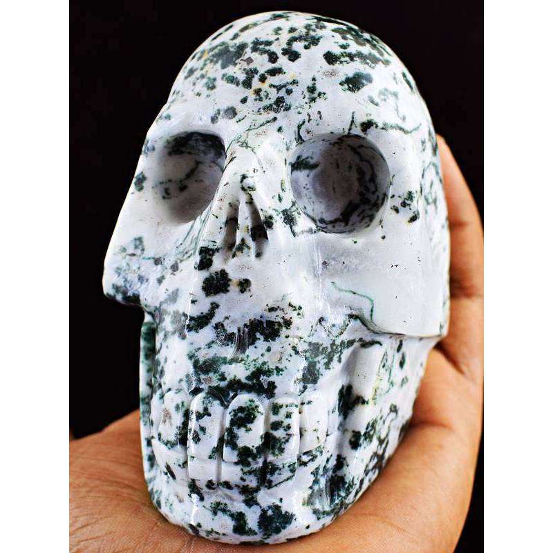 gemsmore:Hand Carved Tree Moss Agate Human Skull Gemstone