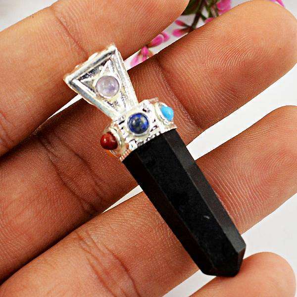 gemsmore:Natural Amazing Black Spinel Seven Chakra Healing Point Pendant