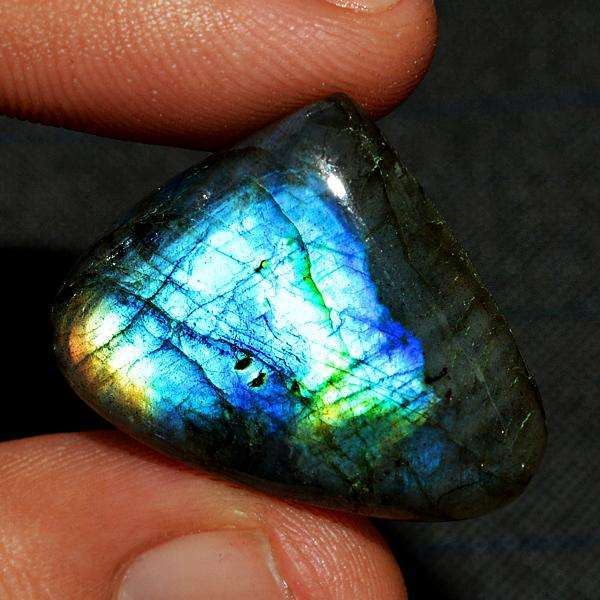 gemsmore:Natural Amazing Blue Flash Labradorite Untreated Loose Gemstone