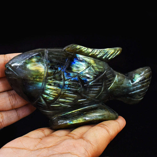 gemsmore:Natural Amazing Flash Labradorite Carved Fish