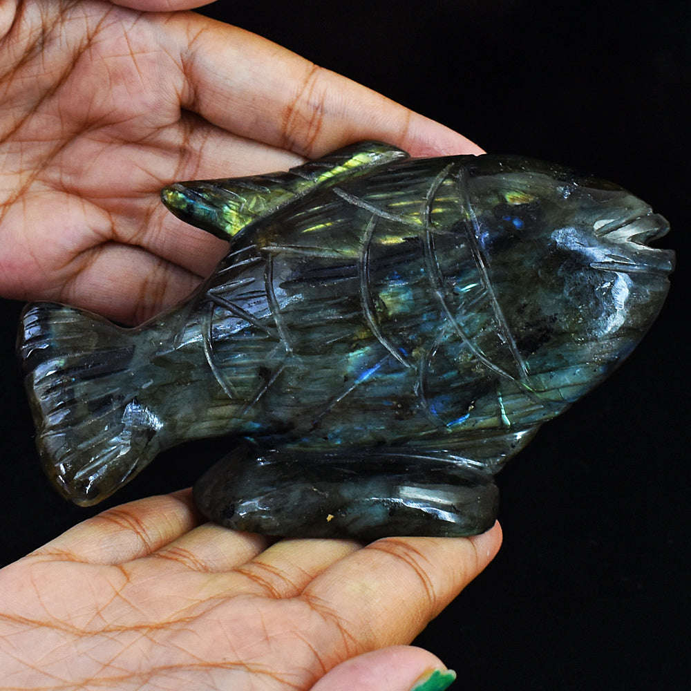 gemsmore:Natural Amazing Flash Labradorite Carved Fish