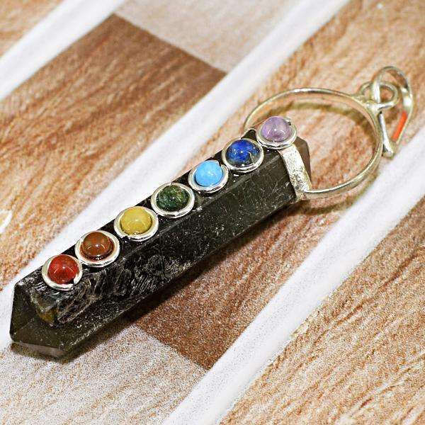 gemsmore:Natural Amazing Labradorite Seven Chakra Healing Point Pendant