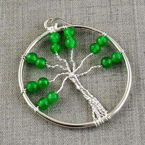 gemsmore:Natural Amazing Round Shape Green Jade Tree Pendant