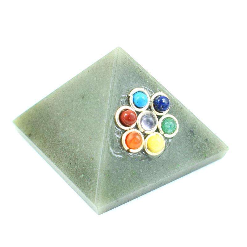 gemsmore:Natural Aventurine Seven Chakra Healing Pyramid