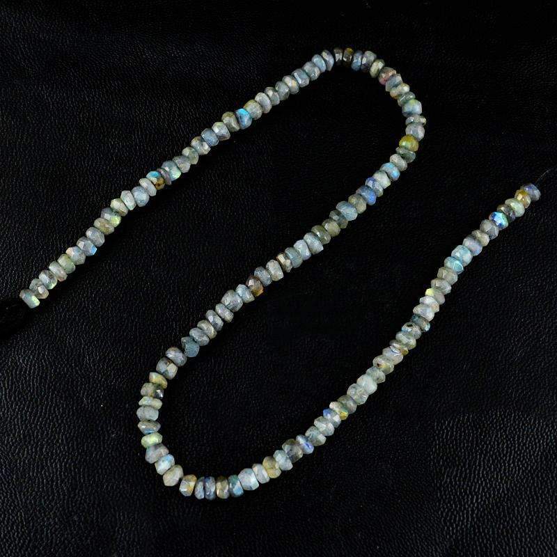 gemsmore:Natural Blue Flash Labradorite Drilled Round Cut Beads Strand