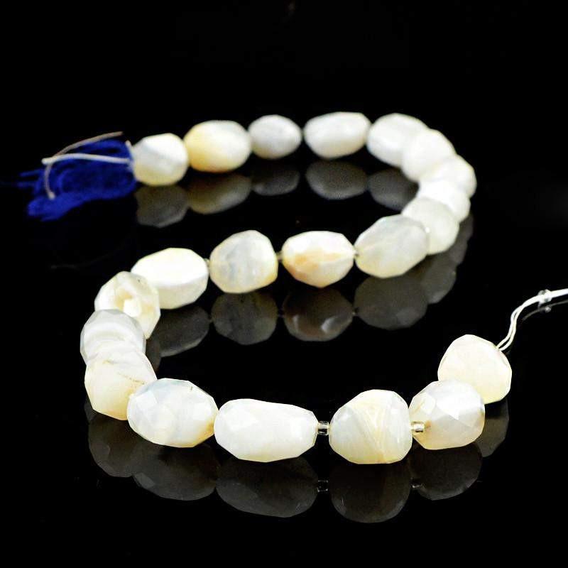 gemsmore:Natural Drilled White Agate Faceted Beads Strand