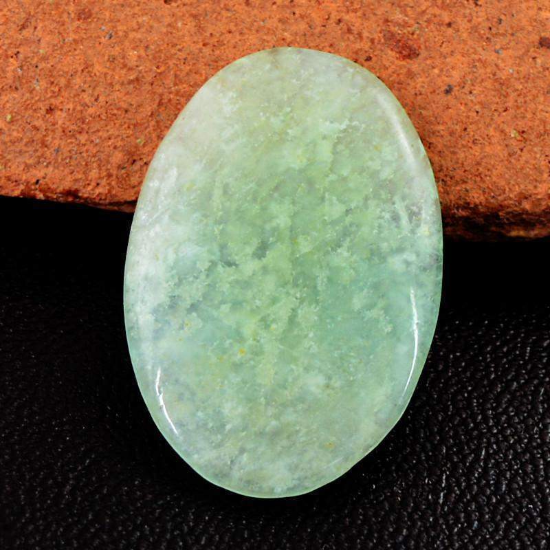 gemsmore:Natural Green Aquamarine Oval Shape Gemstone