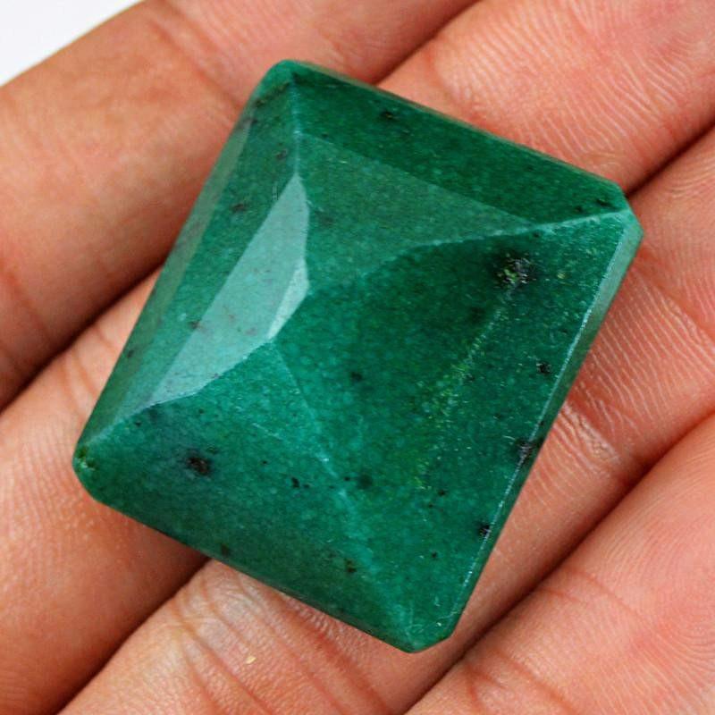 gemsmore:Natural Green Emerald Faceted Gemstone