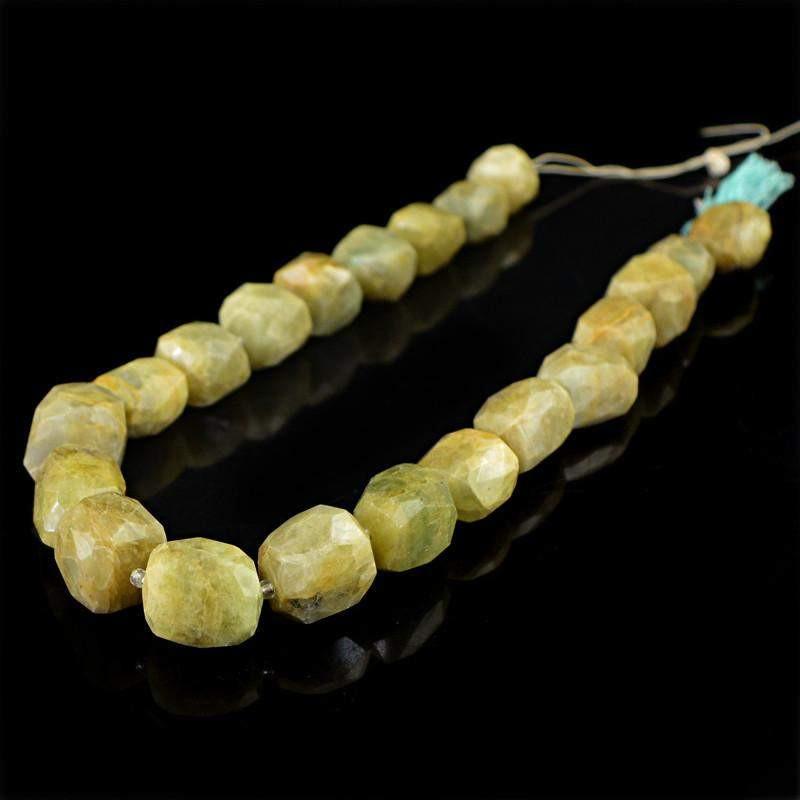 gemsmore:Natural Green Garnet Faceted Beads Strand