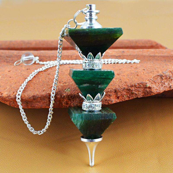 gemsmore:Natural Green Jade Untreated Healing Point Pyramid Pendulum