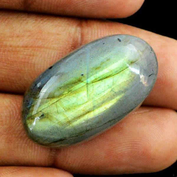 gemsmore:Natural Oval Shape Green Flash Labradorite Healing Palm Gemstone