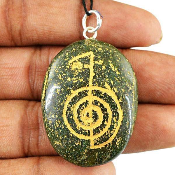 gemsmore:Natural Oval Shape Jasper Reiki Healing Gemstone Pendant