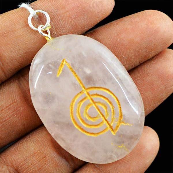 gemsmore:Natural Oval Shape Pink Rose Quartz Chakra Healing Gemstone Pendant