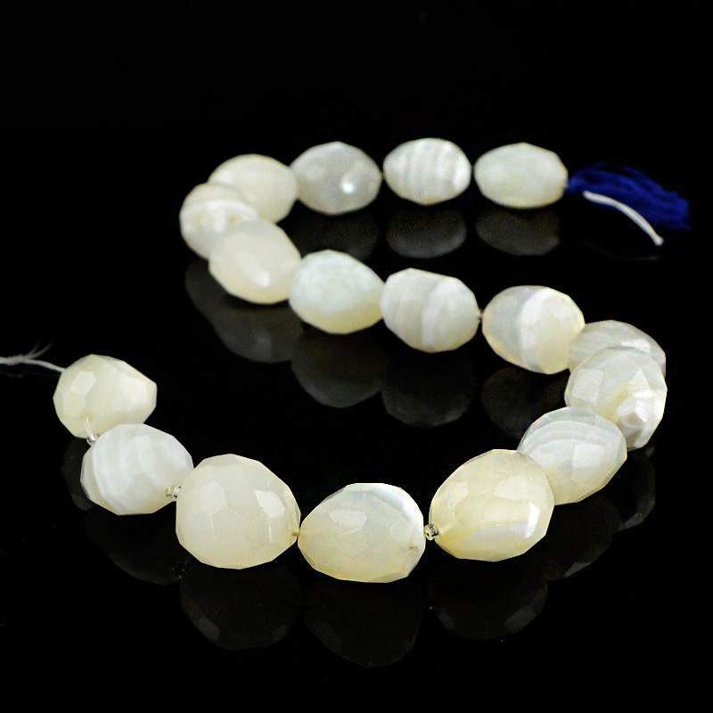 gemsmore:Natural Untreated White Agate Faceted Beads Strand