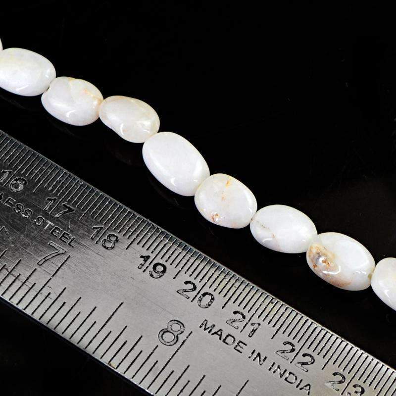 gemsmore:Natural White Agate Beads Strand - Oval Shape Drilled