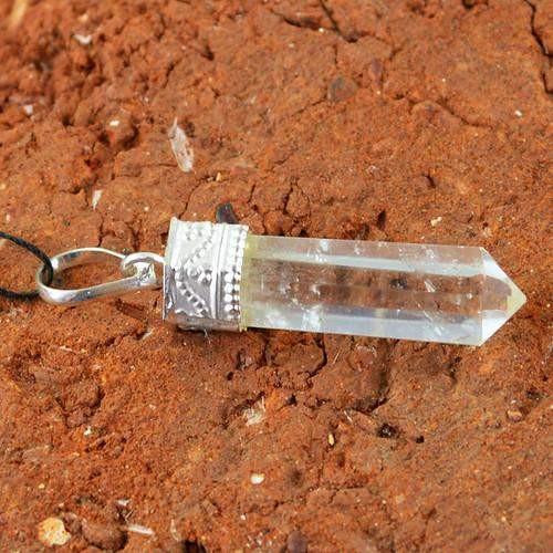 gemsmore:Natural White Quartz Healing Point Pendant