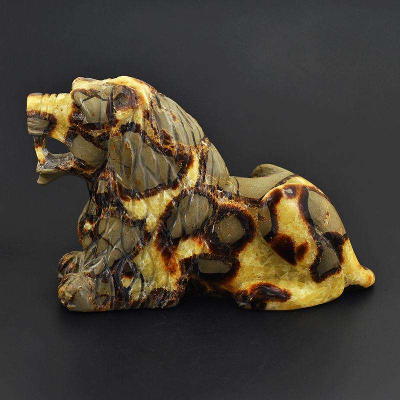 gemsmore:One of its kind - Big Collectors Piece - Genuine Rare Septarian Agate  Hand Carved 3d Style Lion