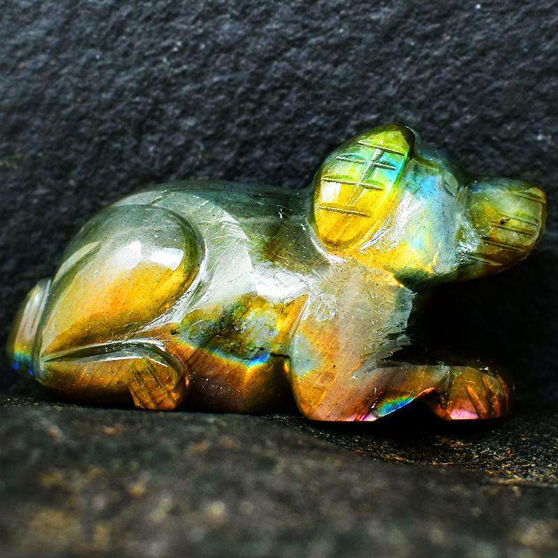 gemsmore:Orange , Golden & Pink Flash Labrdaorite Carved Dog