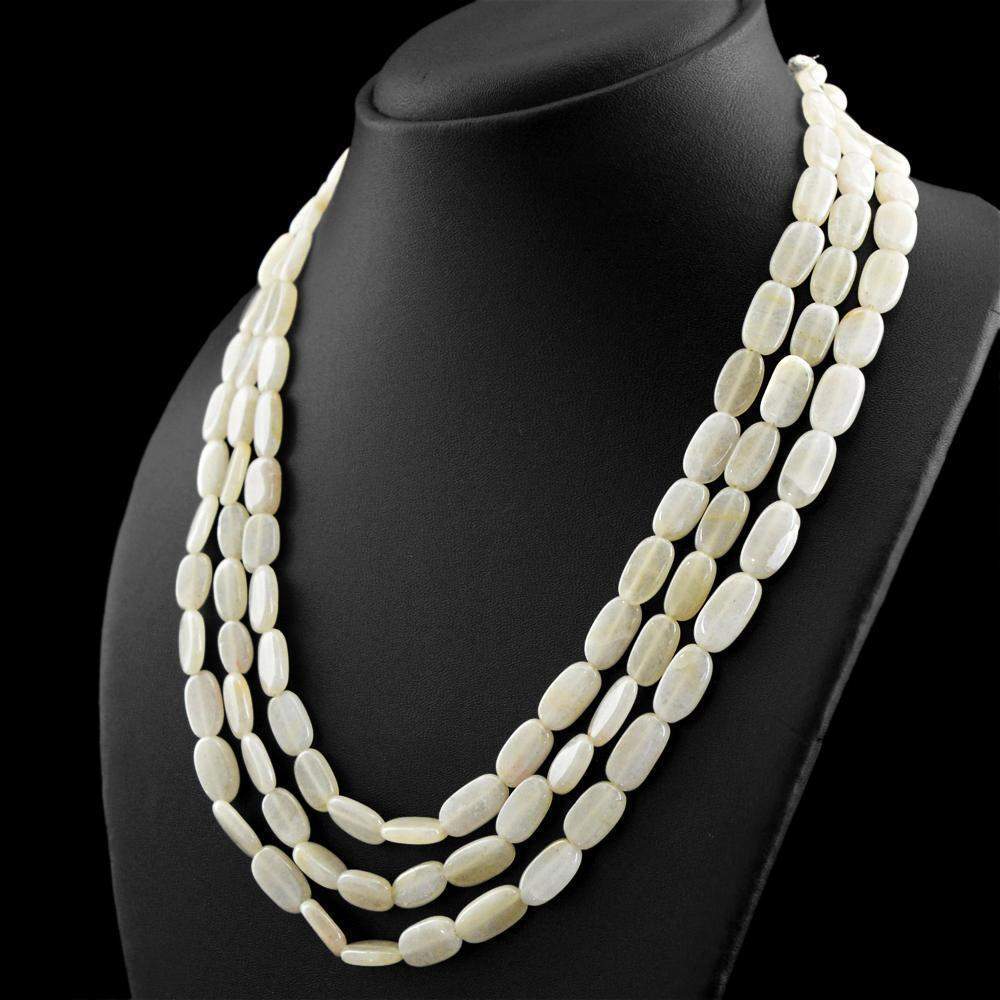 gemsmore:Oval Shape White Agate Necklace Natural 3 Line Untreated Beads