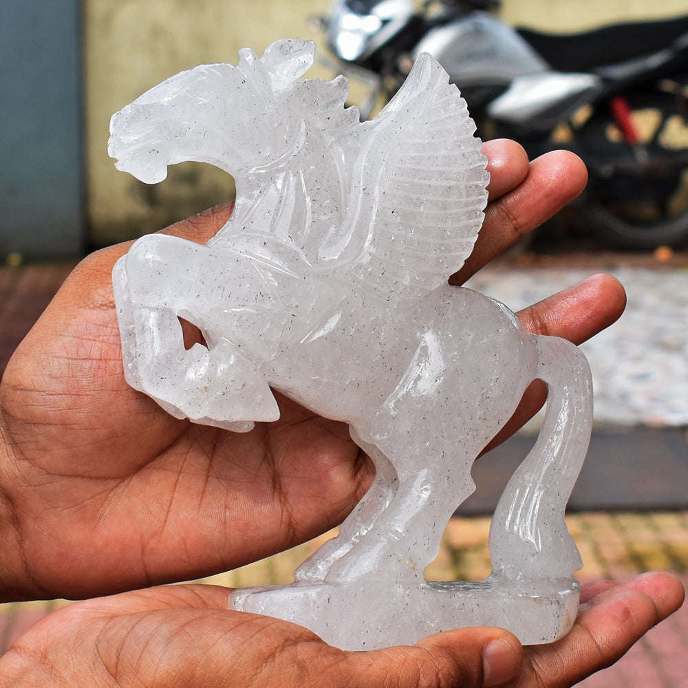 gemsmore:Stunning Amazing White Quartz Pegasus Carved Horse