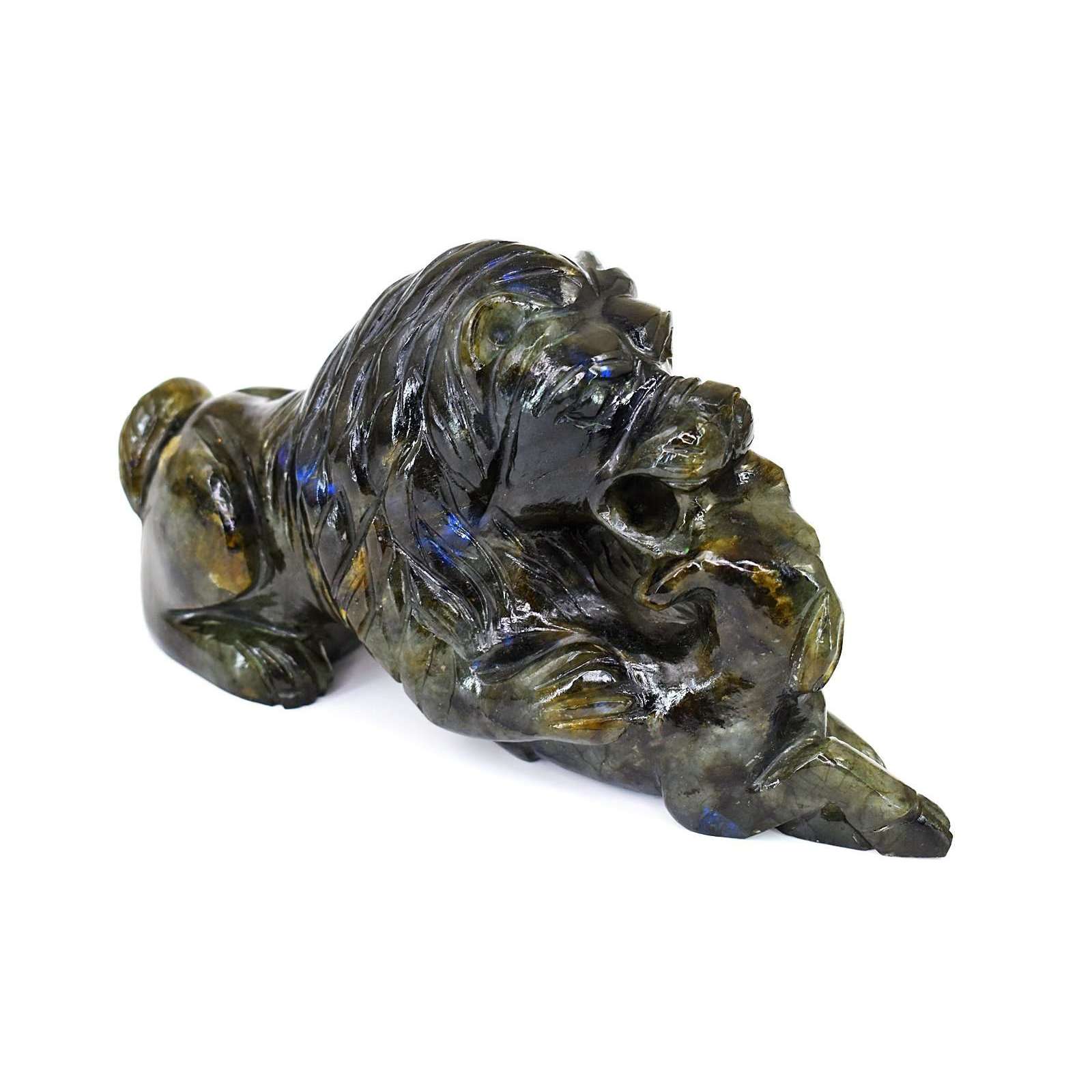 gemsmore:Stunning Blue Flash Labradorite Hand Carved Hunting Lion Crystal Gemstone Carving