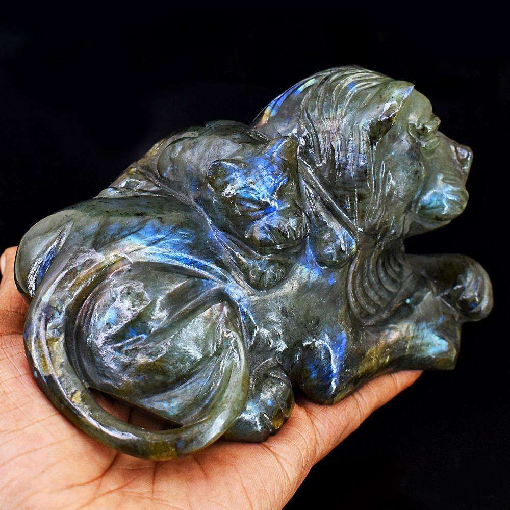 gemsmore:Stunning Blue Flash Labradorite Hand Carved Lion & Calf